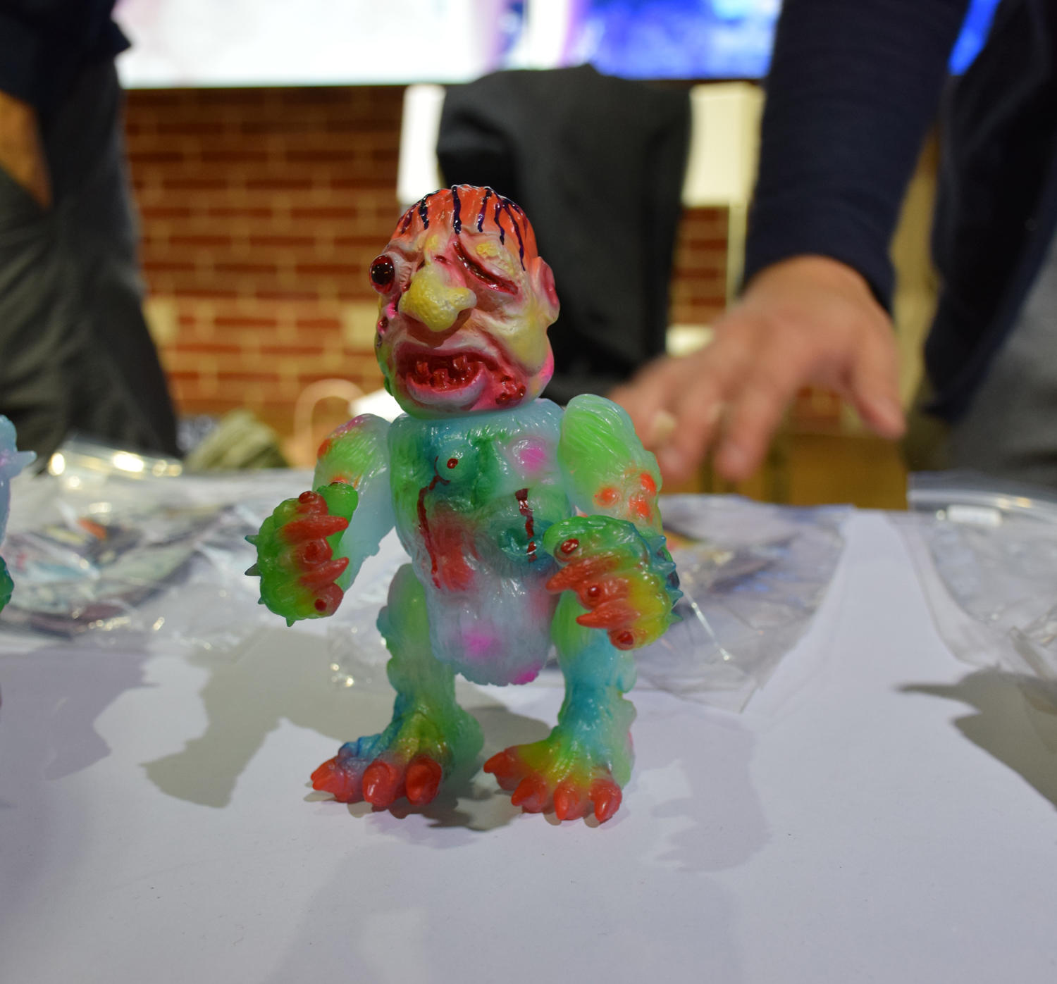 NU-DExFUCKAIJU次日的怒放