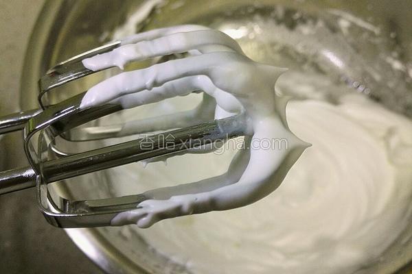 六寸戚风蛋糕教程烤箱,六寸戚风蛋糕配方