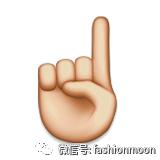 时髦潮女孩冬季穿搭攻略 (圣诞色彩搭配什么衣服)