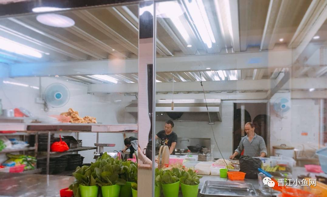 霸气!晋江这家店在火锅界已经拉仇恨了,锅底免费+3元开吃……