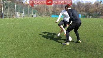 维维足球过人教程,花式过人足球教程