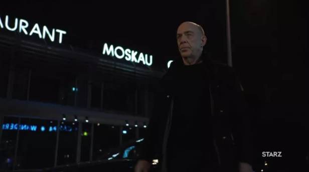 比起潘粤明与暗，他贡献了奥斯卡级的“分裂”，这电视剧玩得太大