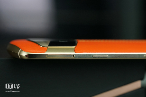 美图v6口碑,美图v6测评充电器