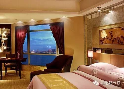出事了！又是连锁酒店，江西小伙与女友开房竟被......