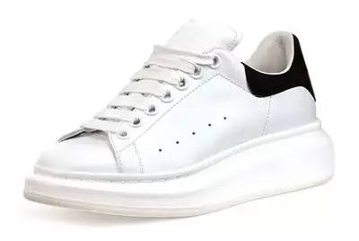 灏忕櫧闉嬪啀涔熶笉鎰佸彂榛勪簡,灏忕櫧闉嬪啀涔熶笉鎬曞彉榛勪簡