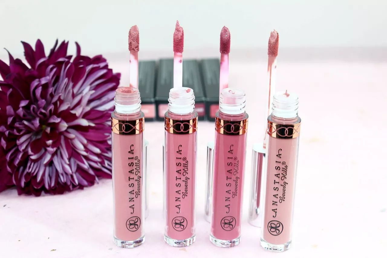 高级显白姨妈色,姨妈颜色越来越淡说明要走了吗