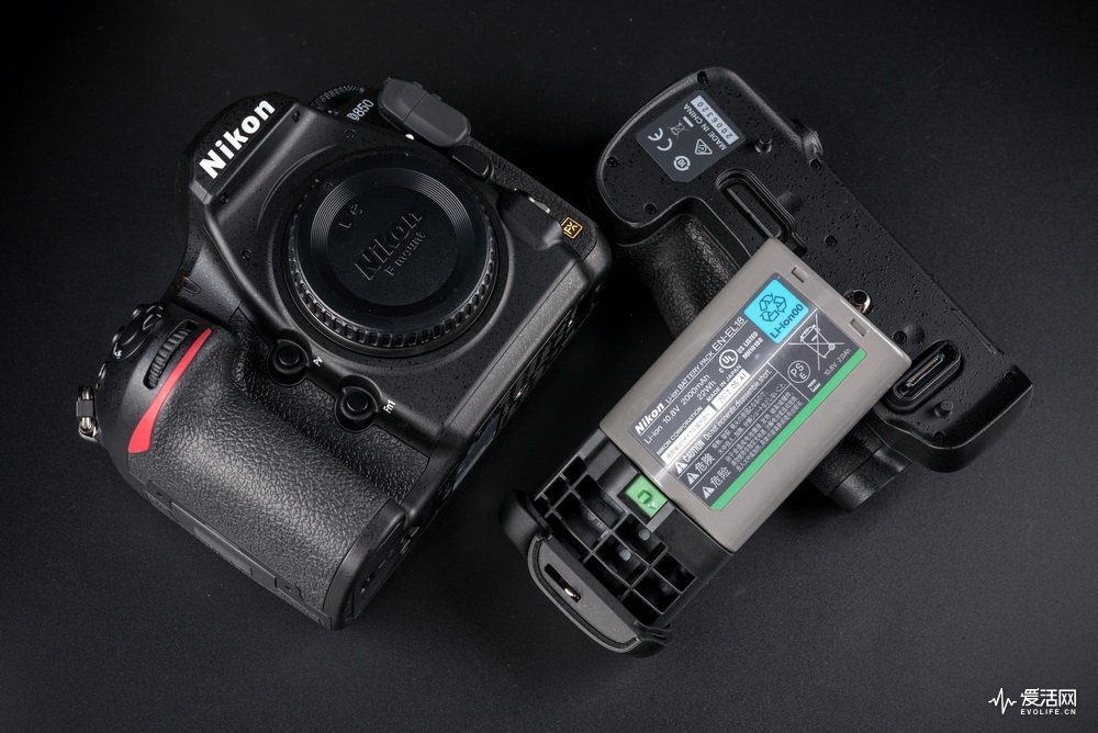 相机市场萎缩,目前相机发展