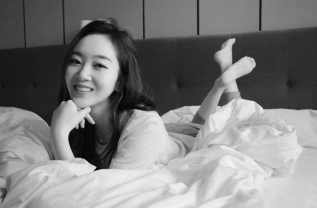 足球主持美女抖音,足球频道女主持人