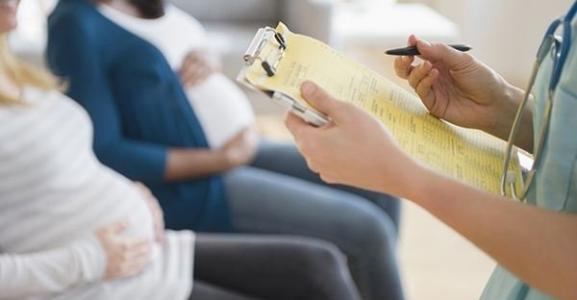 怀孕女护士被踢至先兆流产｜意外发生先兆流产该如何保胎？