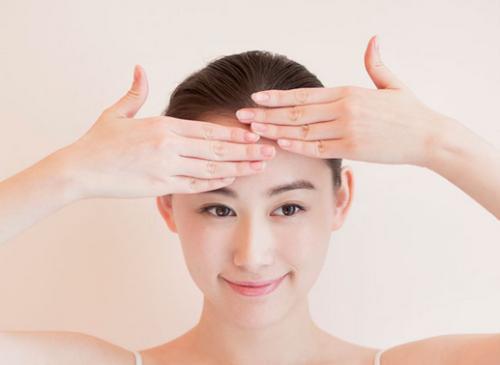 抬头纹如何去除男士,医美抬头纹去除方法