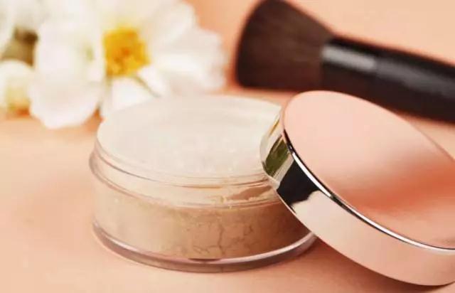 一路开挂底妆全线测评全是大实话,值得买的第一瓶大牌粉底液