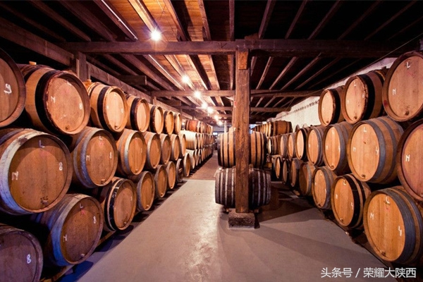 好的红酒都是软木塞吗,红酒为什么要软木塞封口