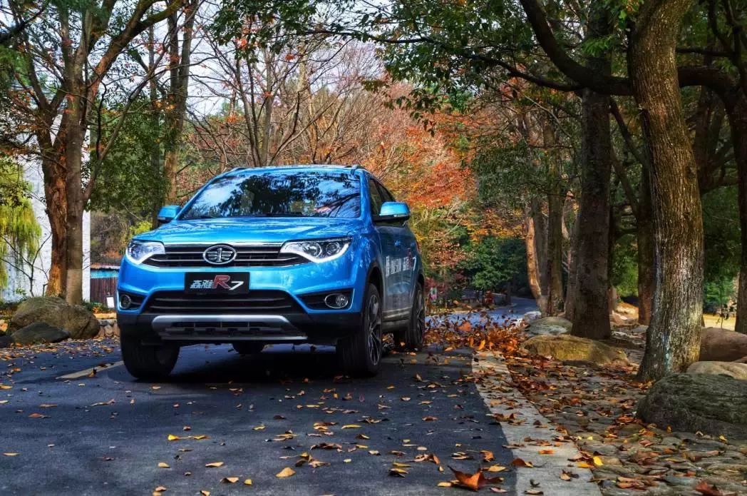 一汽小型suv森雅r7四月复产,月销量破万的车多吗