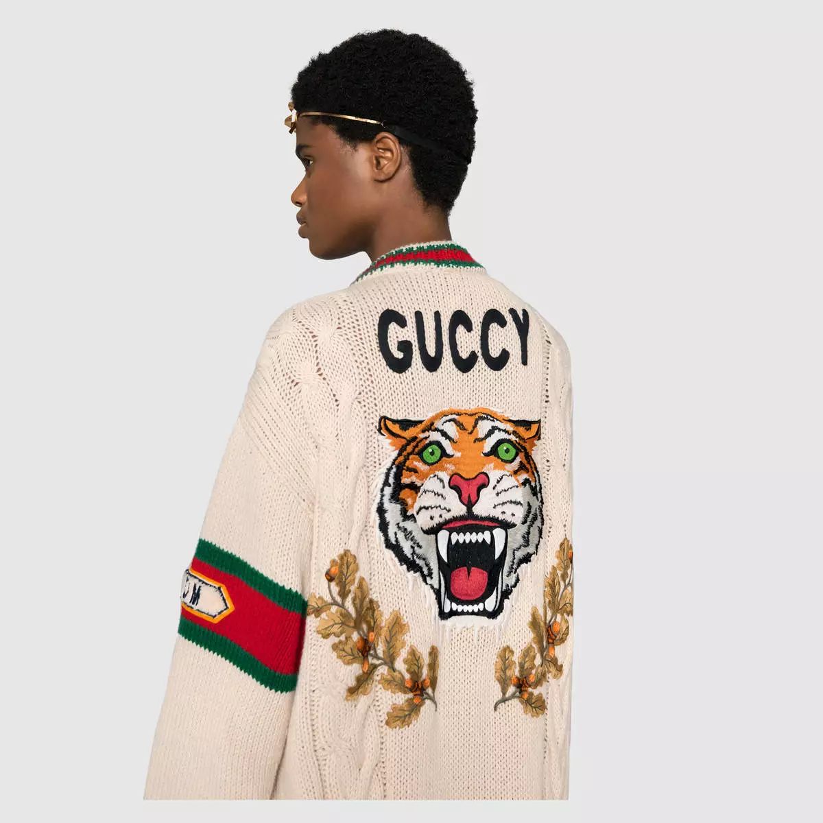 看到这些大牌新出的农历狗年限量款，我笑出了猪叫……