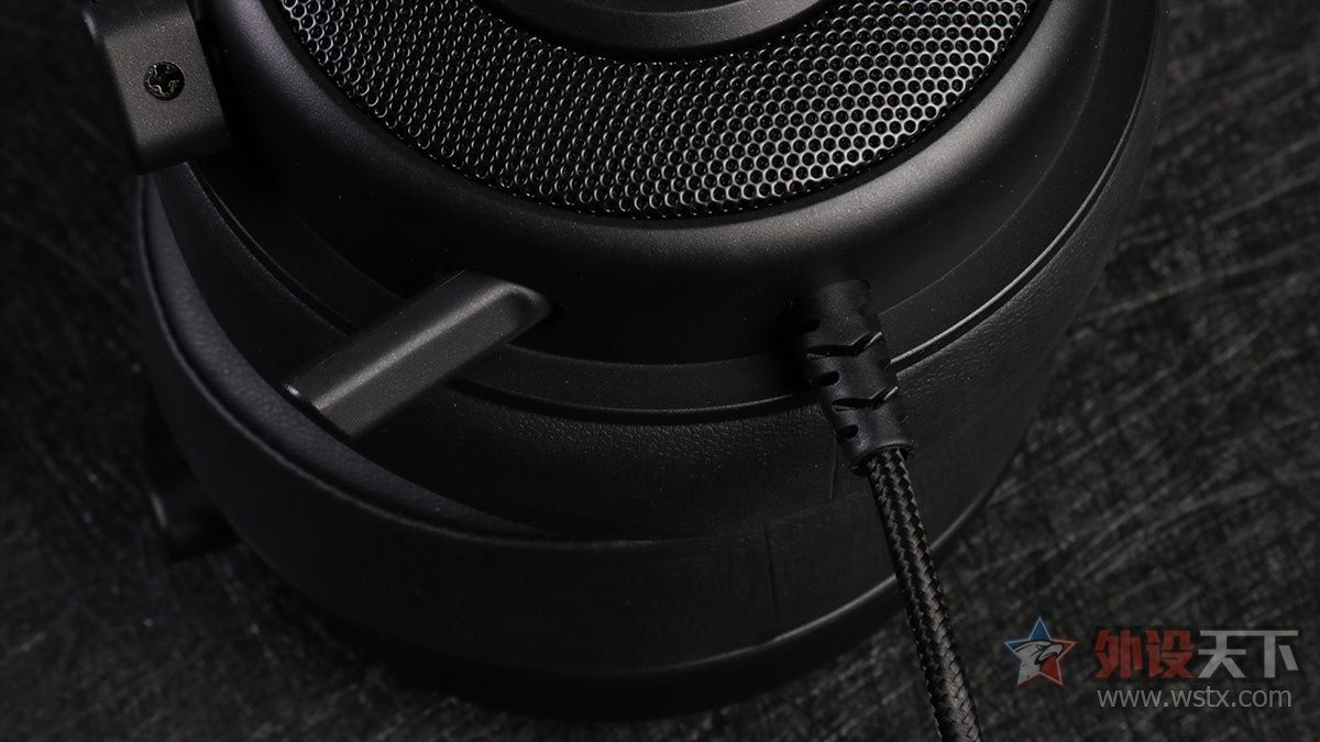 性价比最好的吃鸡蓝牙耳机,惠普暗影精灵800耳机好用吗