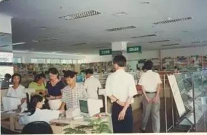 广州购书中心几点钟开门,广州购书中心开门时间