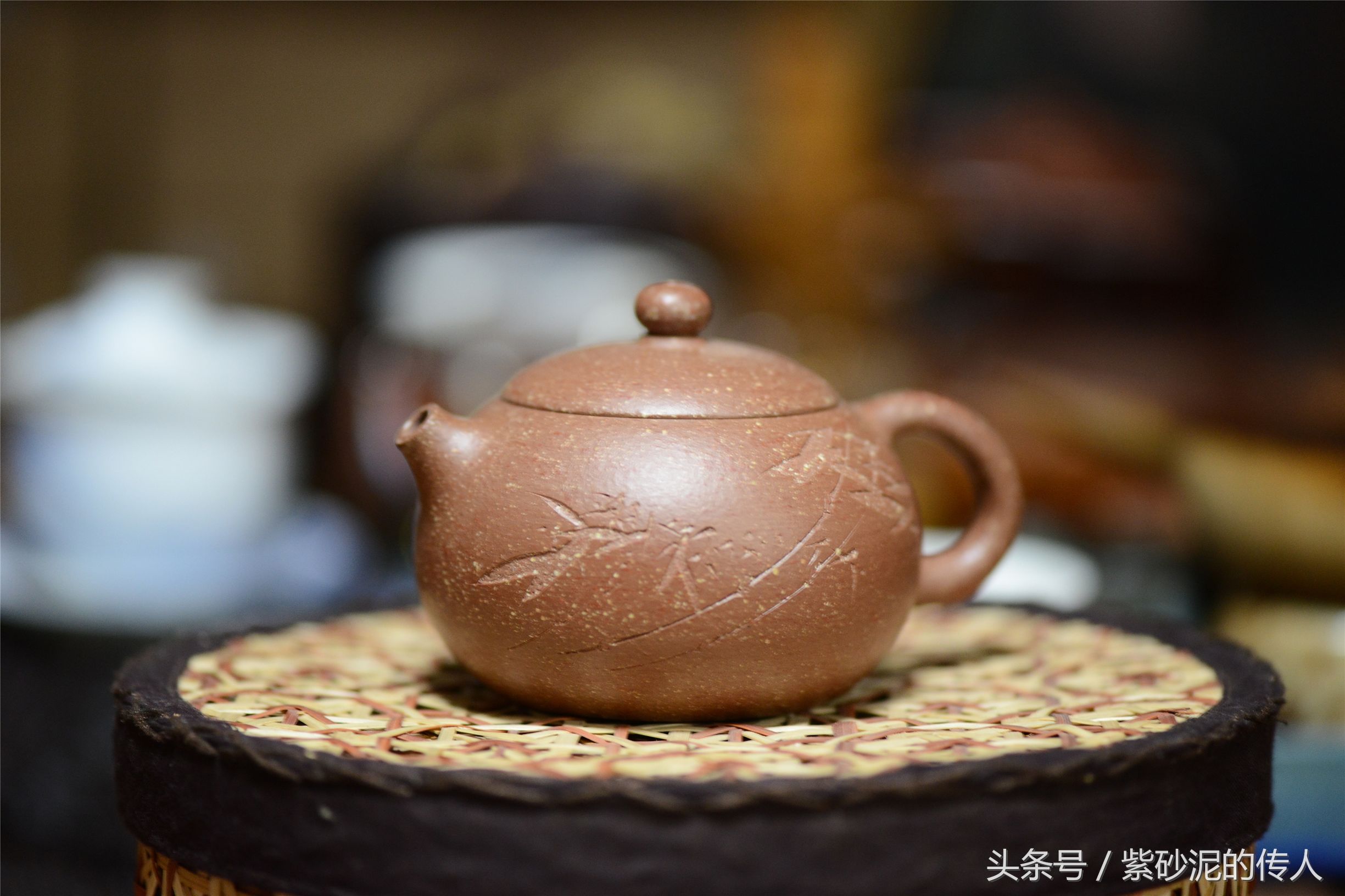 紫砂泥料黄降坡好还是红降坡好呢,紫砂泥料泡养前后对比