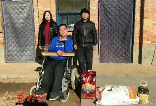 延安富县尚美爱心团队坚持数年关爱瘫痪青年徐生明