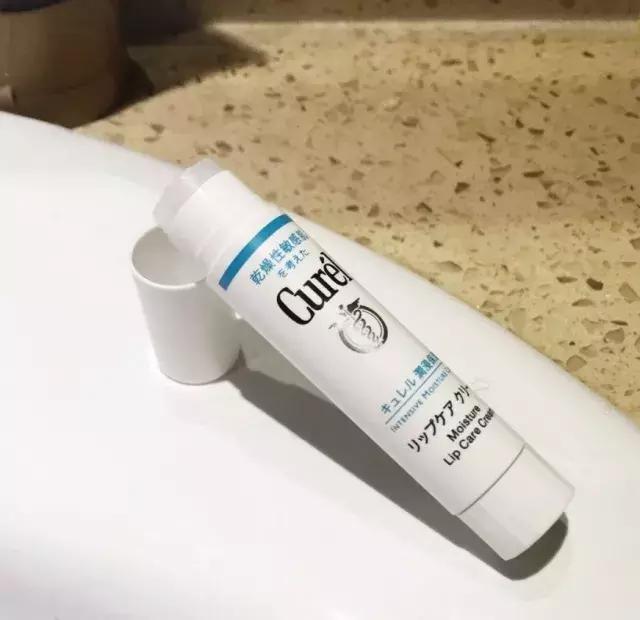 美国唇膏排行榜前十名品牌是,唇膏销量第一名