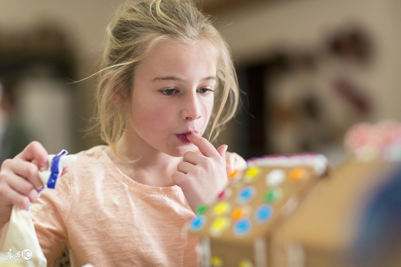 宝宝误吞异物消化系统多久会感染,怀疑宝宝误吞异物是拍片还是不拍