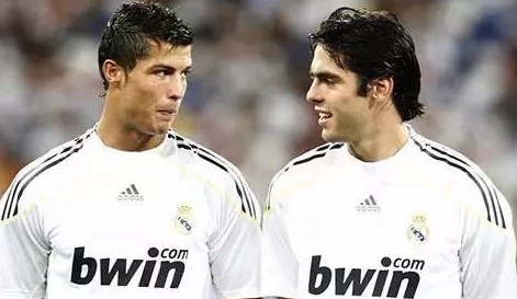 c罗和卡卡的感人故事,泪目解说c罗