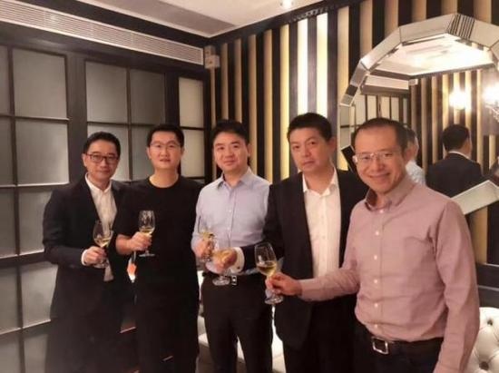 腾讯京东向唯品会投资多少,唯品会获腾讯京东联合战略投资