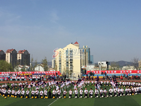 鑺濈綐鍖哄尯闀挎澂鏍″洯瓒崇悆鑱旇禌,鐑熷彴鏍″洯瓒崇悆鍒濅腑缁勫啝鍐涜姖缃樺尯