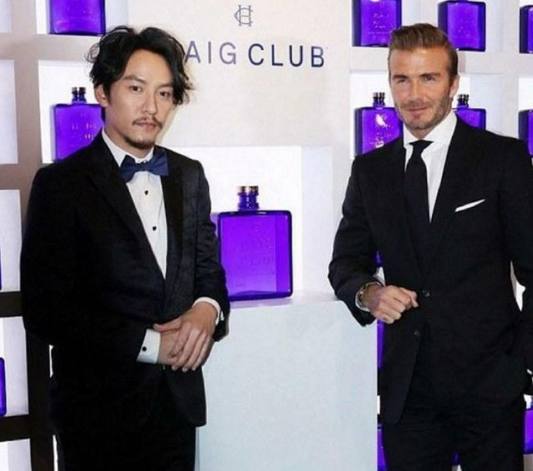 贝克汉姆见到成龙时的反应,贝克汉姆偶像成龙