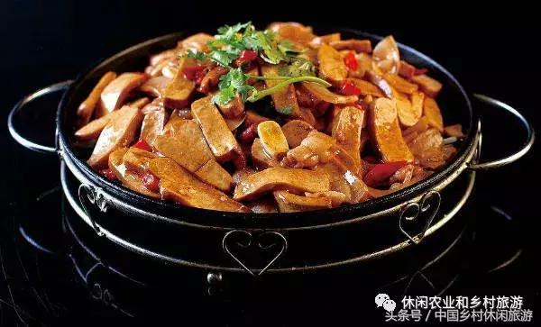 小农庄一年利润多少,二十亩地一年收入千万的小农庄