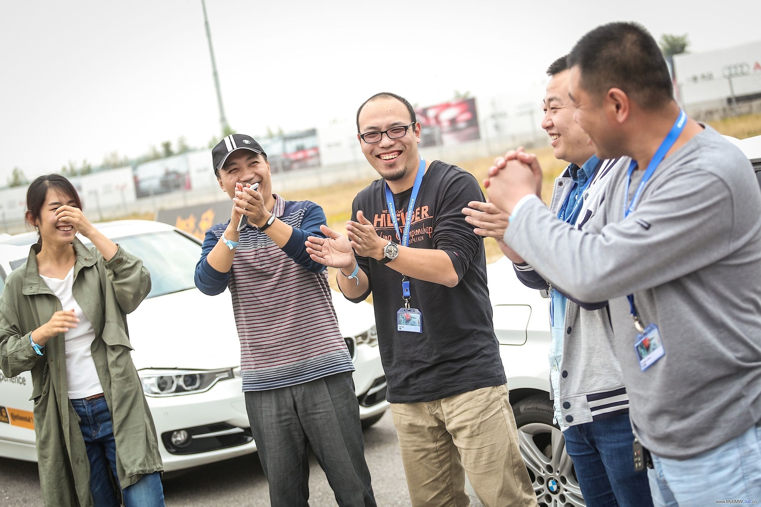 都说宝马操控好是3系好还是5系好,为什么都说宝马操控好运动