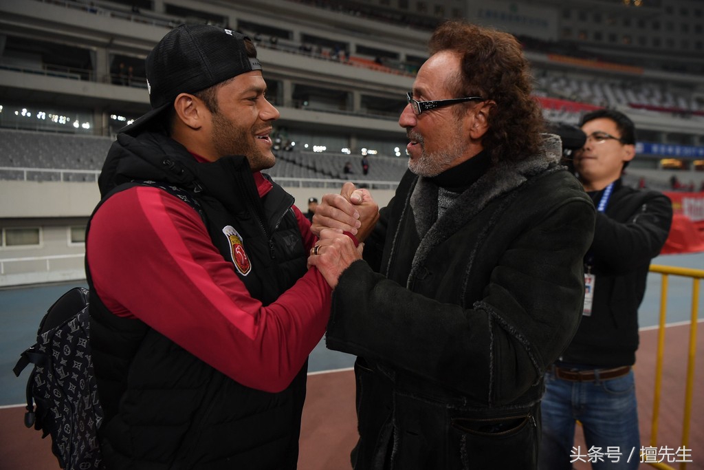 动了谁的奶酪？中国足协要设工资帽引热议部分投资者称早该如此