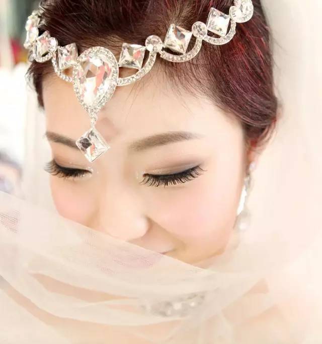 怎样选择婚礼摄影师？你都应该掌握一些挑选的原则和建议