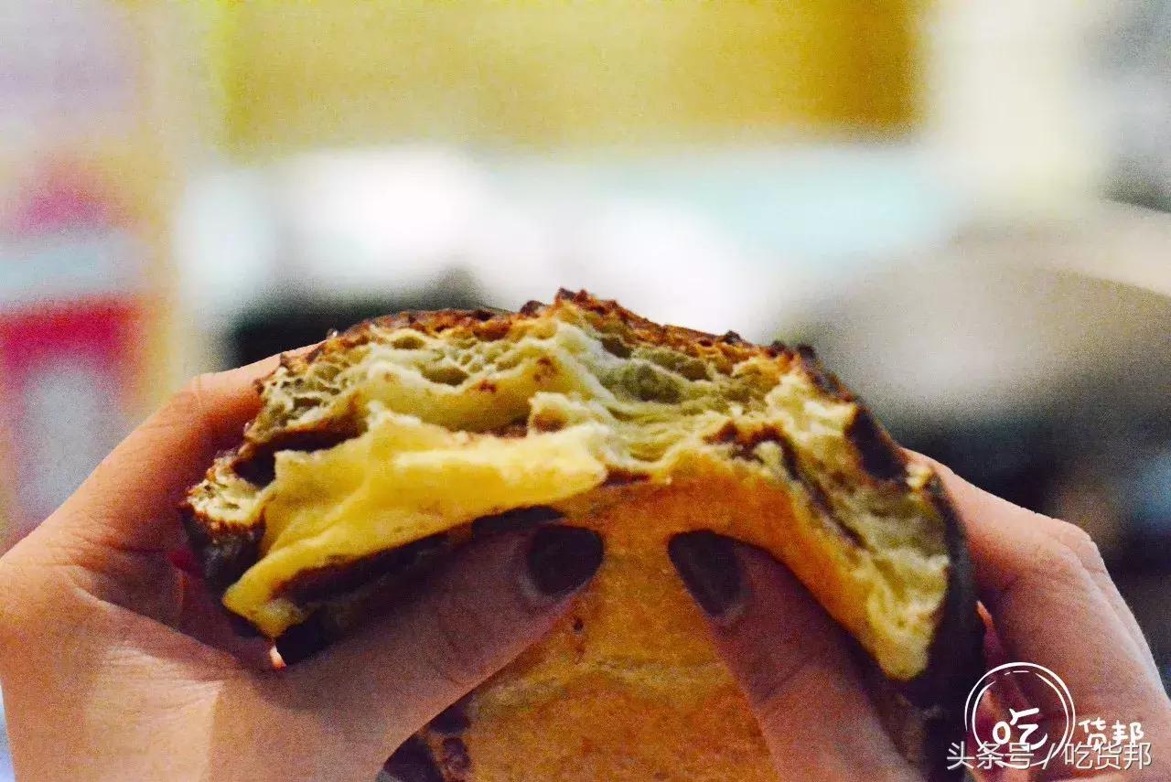 脏脏包网红食物测评,网红脏脏包里面没有爆浆