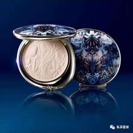 圣诞彩妆哪个最好卖,圣诞节买什么彩妆好呢