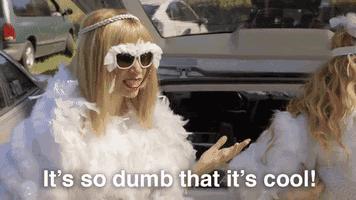 那些乖乖牌都收好吧，明年我们要的可是“怪怪牌”！