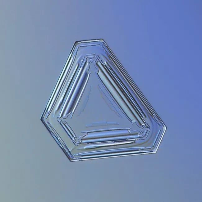 历时8年用微距镜头拍摄的雪花,超级微距拍摄雪花