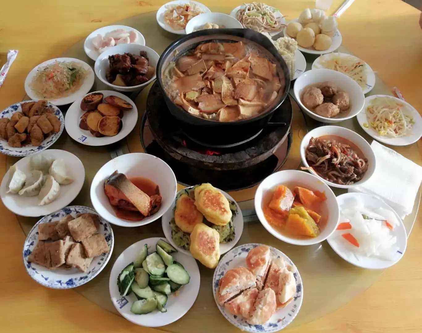 柳沟豆腐宴几个人最划算,柳沟豆腐宴几号最好吃