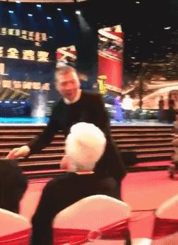 心跳加速睡不着了,心跳加速睡不着呕吐