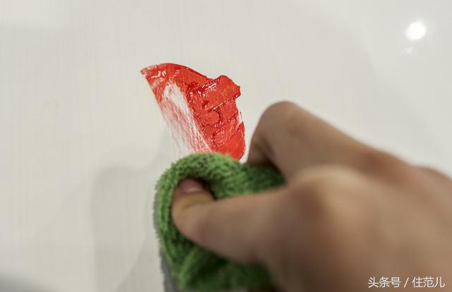 得多想不开才会去买进口乳胶漆？