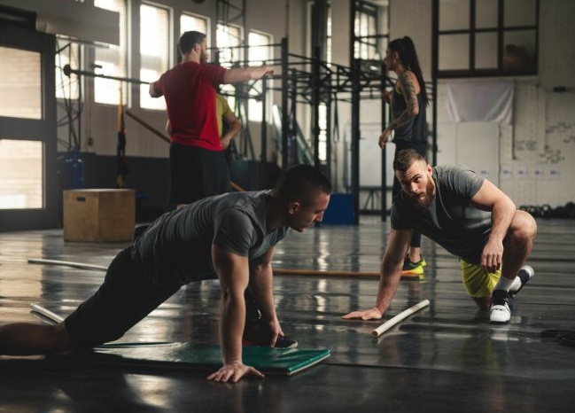 健身房很脏怎么注意卫生,健身房到底脏不脏