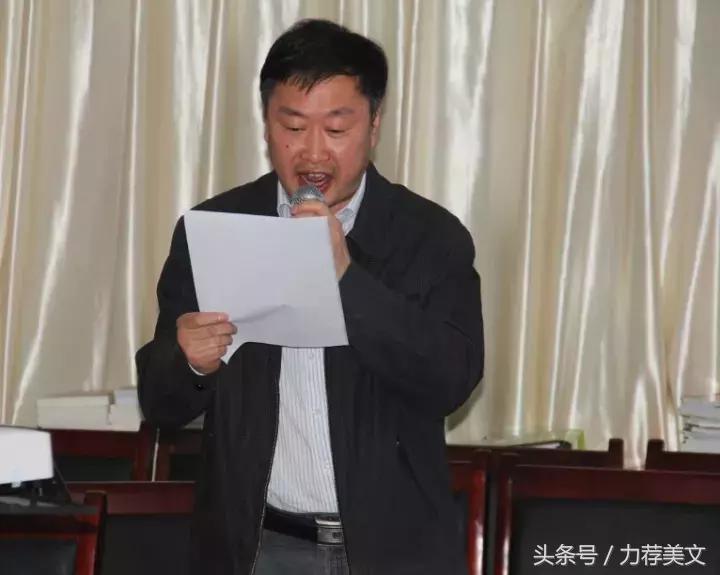 李育善《坐等雪飘时》