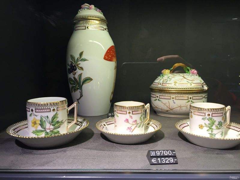 孙俪代言妈妈棉衣,丹麦皇冠曲奇广告孙俪