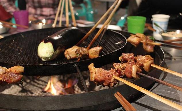 舌尖上的南昌美食一条街,舌尖上的江西南昌美食