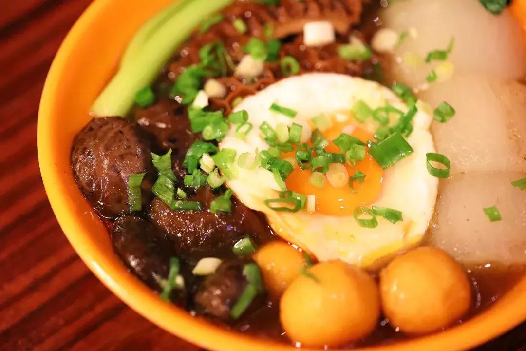 你来过无数次三里屯,却从没走进过这栋吃货大楼?!