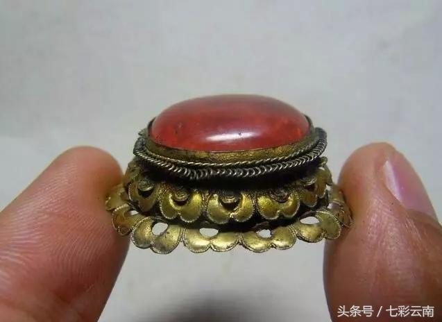 蛋面镶嵌技巧,蛋面底部侧面有瑕疵怎么镶嵌好