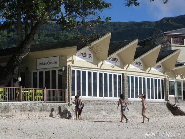 白本护照跨国旅游,白本护照旅游去哪个国家比较好