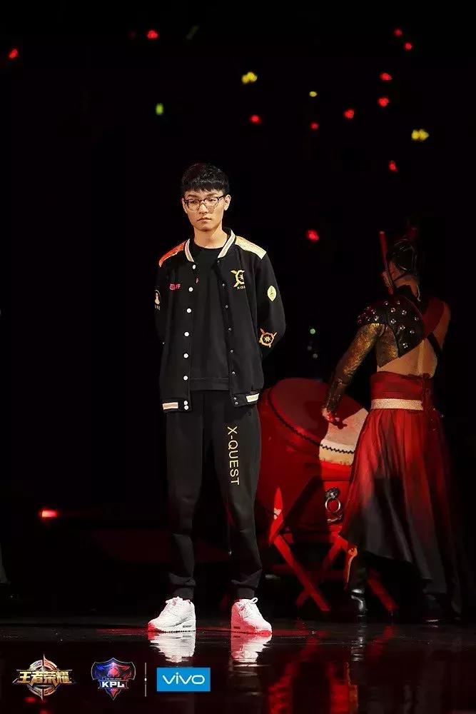 昨日回顾图片,2019年巅峰对决图片