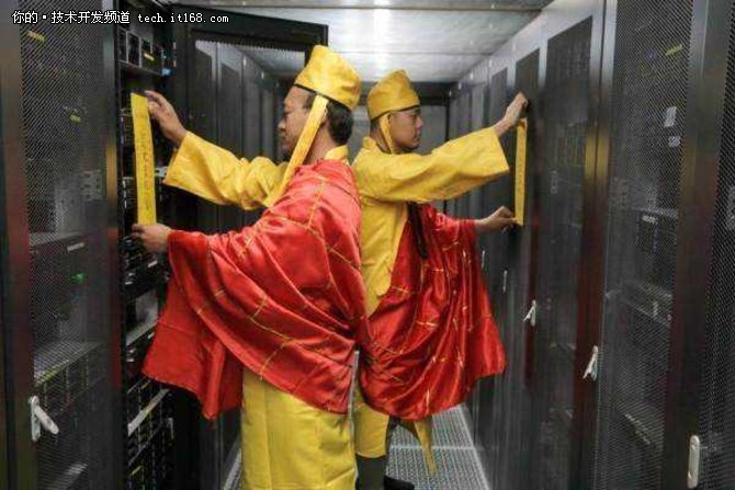 纰板埌鏈哄櫒瀹曟満,閬亣瀹曟満