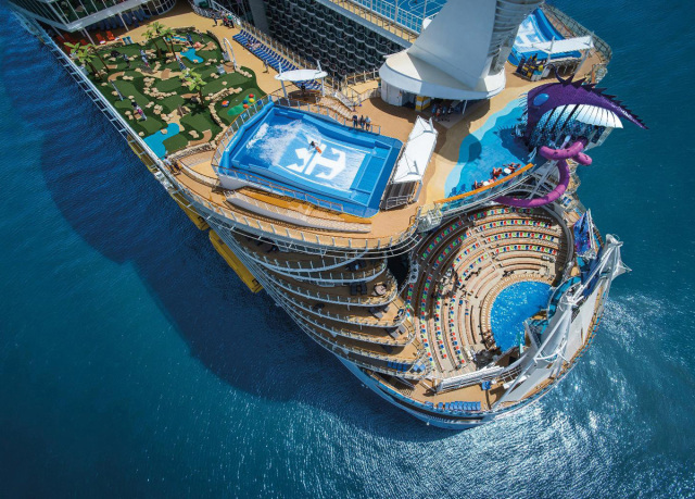 全世界最大最豪华十艘游轮,世界上最大最豪华的超级游轮