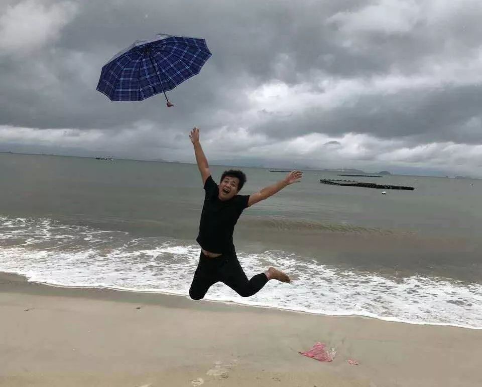 谁逼死了中产阶级？